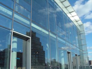انواع نمای شیشه ای ساختمان